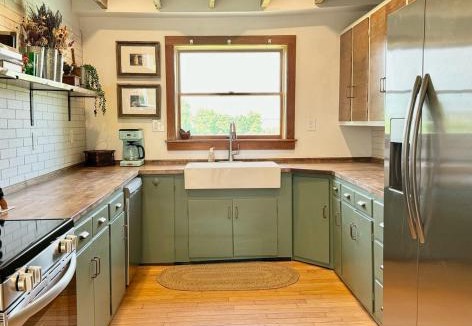Town of Aurelius House | Fingerlakes farm with goats & chickens