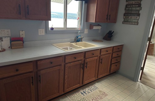 Poplar Ridge House | FingerLakes- Owasco Lake Escape