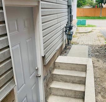Ajax Apartment | Finished 2 BR Apartment in an Upscale Area of Ajax