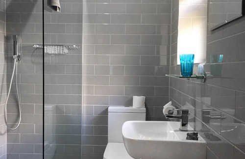 Wortley Bed & Breakfast | Finkle Green B & B