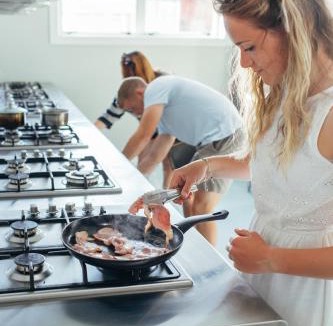 Taupo Hostel | Finlay Jack's Backpackers