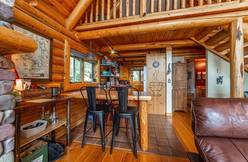 Finley Point Cabin | Finley Point Retreat