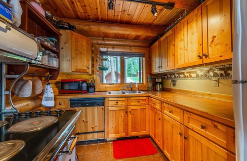 Finley Point Cabin | Finley Point Retreat