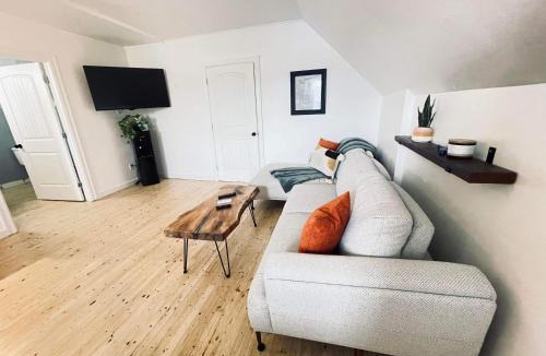 Alma Apartment | Finn's Studio, Fundy Park