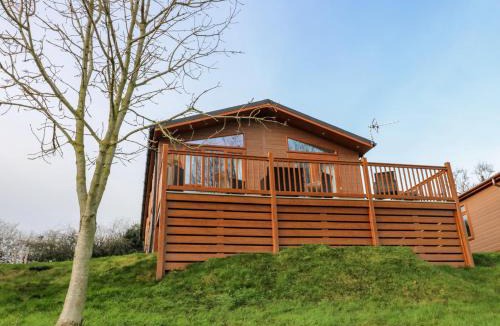 Tunstall House | Finnbars Lodge