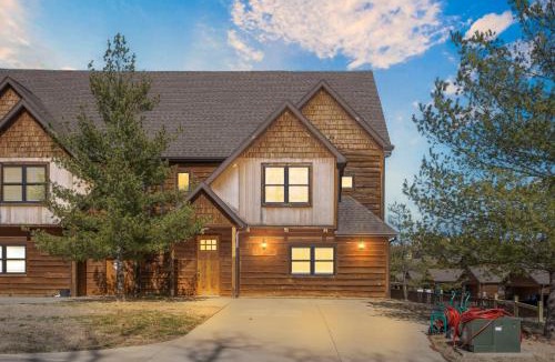 Branson Cabin | Finns and Family
