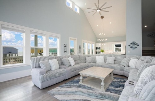 Port Bolivar House | Fins & Feathers home
