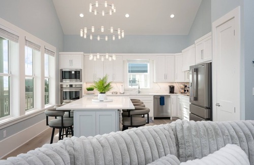 Port Bolivar House | Fins & Feathers! Ocean view and just so pretty!
