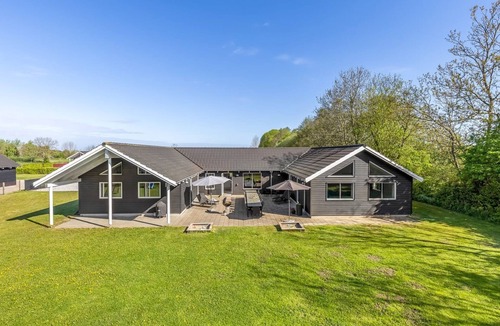 Nordborg House | "Finwith" - 600m from the sea by Interhome