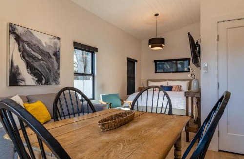 Paso Robles House | Fiorella Sofia-Vine Cottages