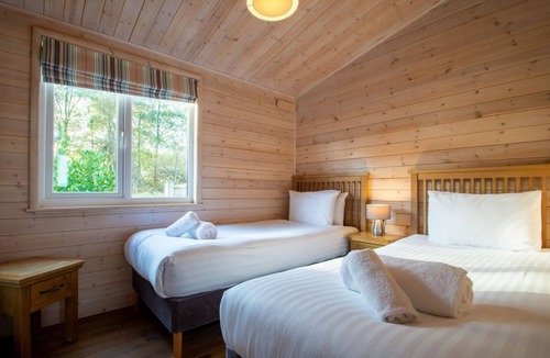 Carlton Miniott Cabin | Fir Tree Waterside Spa, Thirsk