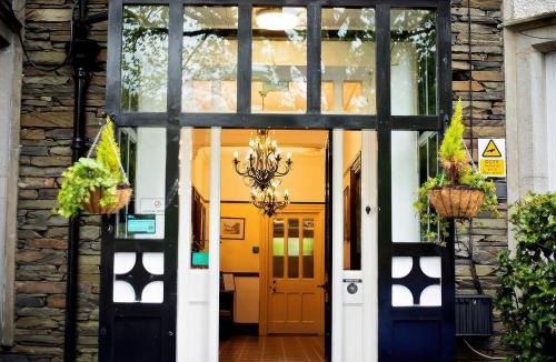 Windermere House | Fir Trees