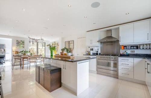 Crowborough House | Fir Trees - Uk49994