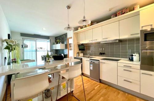 El Port Apartment | Fira Gran Via - Barcelona4Seasons