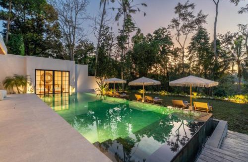 Melayang House | Fire Fly Villa
