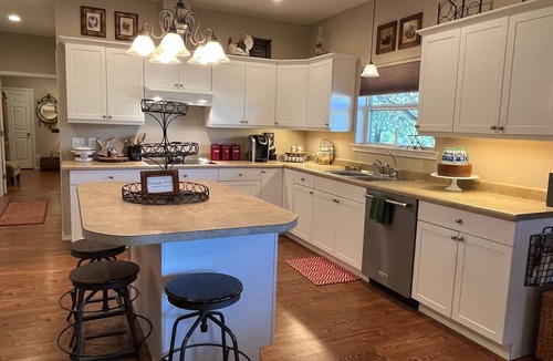 Goldthwaite House | Fire Oak Vineyard Ranch in the beautiful Texas Hill Country!