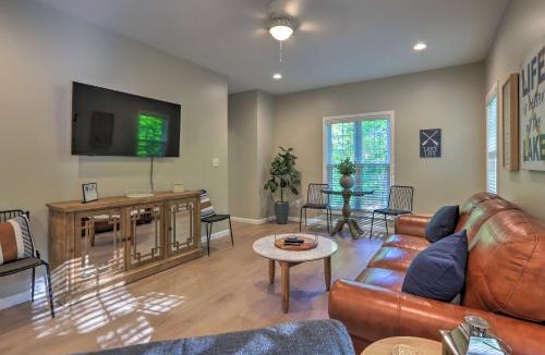 Milledgeville House | Fire Pit and Dock Waterfront Lake Sinclair Getaway!