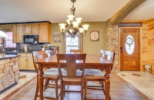Trenton House | Fire Pit and Game Room Lakefront Escape in Trenton!