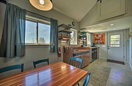 Milford Apartment | Fire Pit and Gas Grill Secluded Studio in Milford!