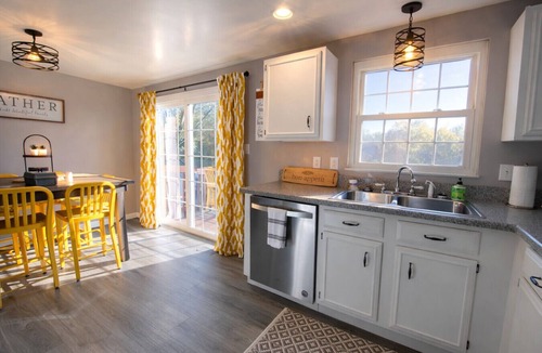 McAlpine House | Fire Pit BBQ Pets OK Trailside Retreat