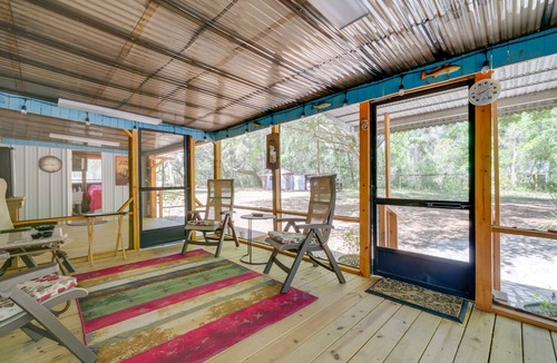 Dunnellon Cabin | Fire Pit & Boat Dock: Peaceful Dunnellon Cabin!