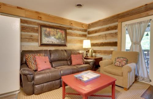 Townsend Apartment | Fire Pit & Deck! Cozy Smoky Mtn Retreat on River