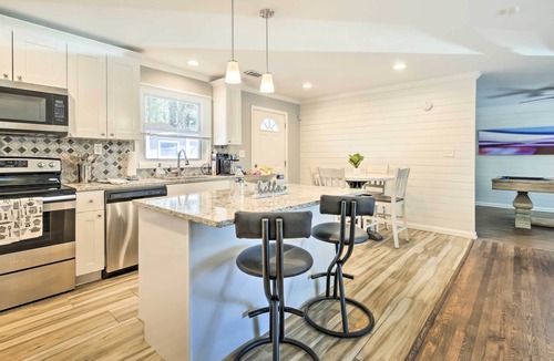 Collier Heights House | Fire Pit & Deck: Home 7 Mi to Mercedes-Benz!