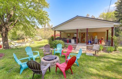 Weaverville House | Fire Pit & Game Room: Family Home in Marshall