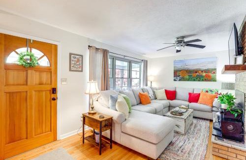 Weaverville House | Fire Pit & Game Room: Family Home in Marshall