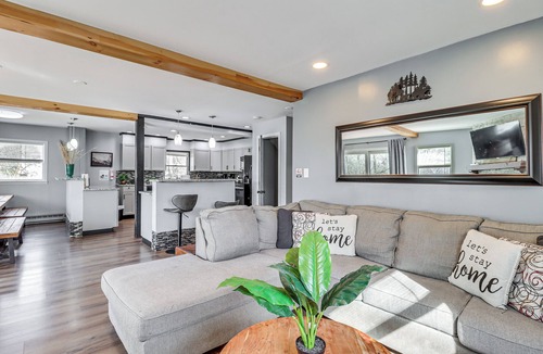 Long Pond Cottage | Fire Pit + Game Room: Spacious Poconos Retreat!