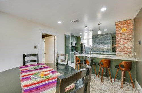 South Overton House | Fire Pit & Pergola! Renovated Brick Beauty By TTU