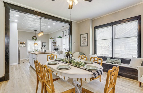 Mount Vernon House | Fire Pit: Pet-Friendly Mt Vernon Gem!