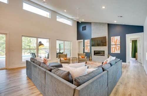 Malakoff House | Fire Pit, Pool! Family Malakoff Gem on Cedar Creek