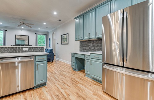 Las Colinas House | Fire Pit + Spacious Yard: Irving Family Home