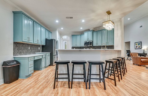 Las Colinas House | Fire Pit + Spacious Yard: Irving Family Home