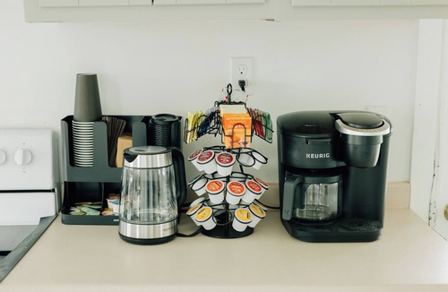 Bellefonte House | Fire Pit + Valley Views + 16 min PSU + Sleeps 6