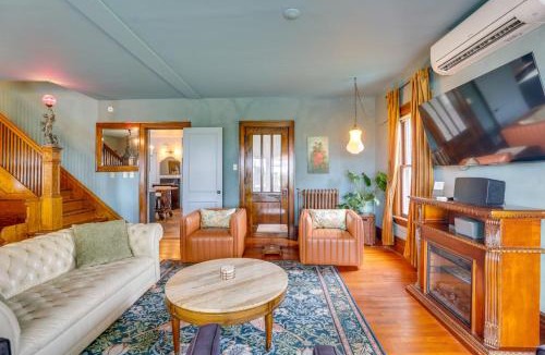 Mount Horeb House | Fire Pits, Views and Yard Luxe Mt Horeb Getaway!