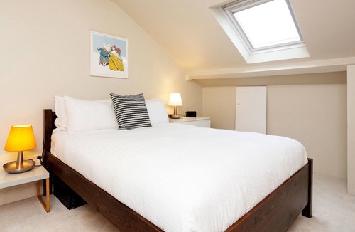 Dartmouth Park Apartment | Fireflies on Hampstead Heath, by Veeve