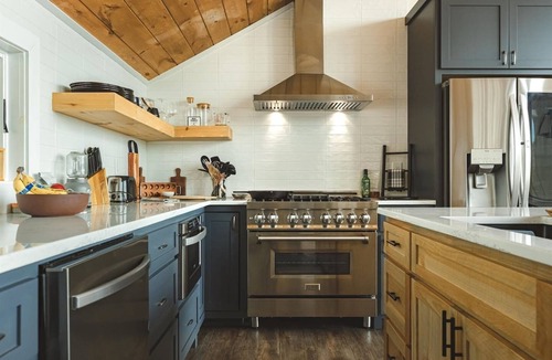 Cherry Log Cabin | Firefly Mountain: Blue Ridge's Best View off Aska!