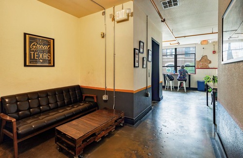 Downtown Austin Hostel | Firehouse Hostel