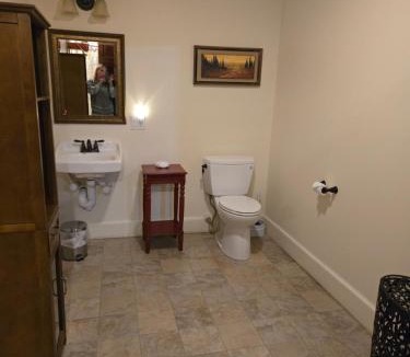 Barre Hotel | Firehouse Inn