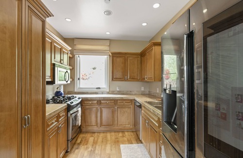 North Tustin Apartment | Fireplace & Terrace North Tustin