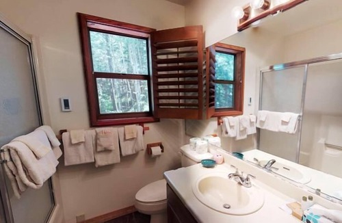 Angel Fire Condo | Fireplace | WiFi | Close to Lifts | Windchimes 213