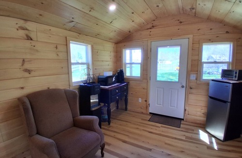 Port Crane Cabin | Fireside Cabin at Osborne Creek