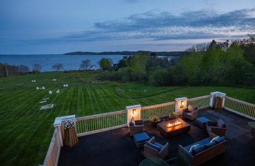 Belfast Hotel | Fireside Inn, Ocean's Edge