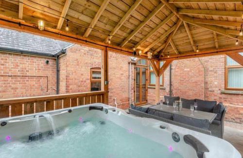 Newark House | Firs Retreat