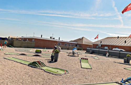 Lakolk Ski Chalet | First Camp Lakolk Strand Camping