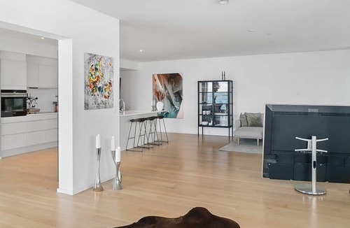 Aarhus C Condo | First class apartment with excellent sea view