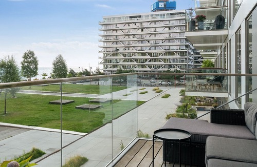 Aarhus C Condo | First class apartment with excellent sea view