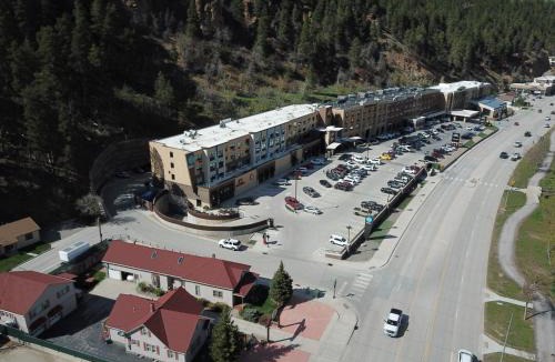 Deadwood House | First Deadwood Cottages